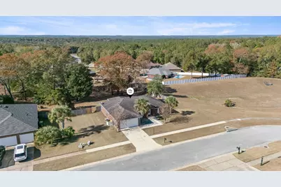 2406 Cumberland Way, Crestview, FL 32536 - Photo 45