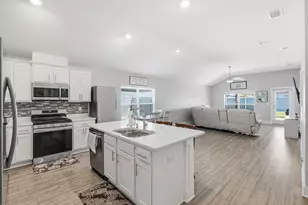 222 Boggy Crk Wy, Panama City, FL 32404 - Photo 9