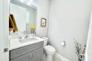 215 Allen St, Niceville, FL 32578 - Photo 11