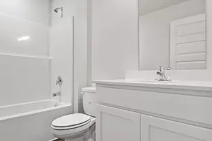 2074 Wiregrass St, Navarre, FL 32566 - Photo 17