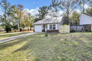 609 E Edney Ave E, Crestview, FL 32536 - Photo 3