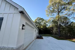 1912 Hidden Springs Dr, Baker, FL 32531 - Photo 7