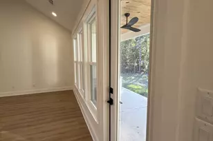 1912 Hidden Springs Dr, Baker, FL 32531 - Photo 13