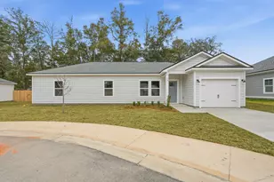 36 Shebbi Ln, Freeport, FL 32439 - Photo 1