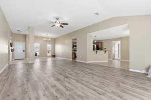 5212 Moore Loop, Crestview, FL 32536 - Photo 13