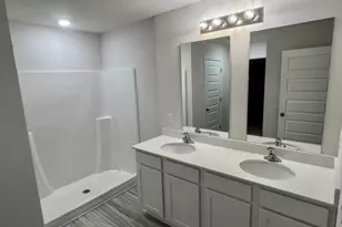 4733 Airmen Dr, Crestview, FL 32539 - Photo 11