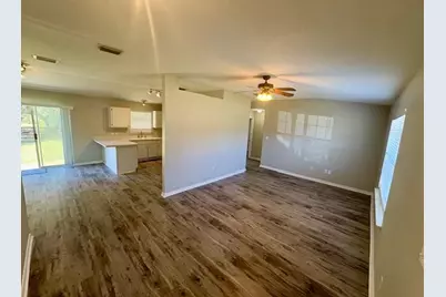 2027 Las Vegas Trail, Navarre, FL 32566 - Photo 3