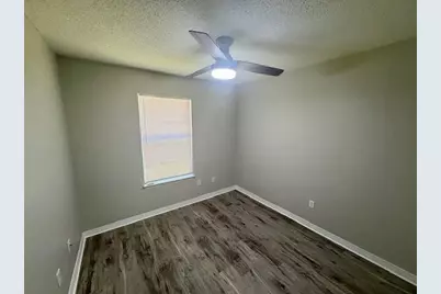 2027 Las Vegas Trail, Navarre, FL 32566 - Photo 15