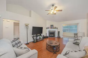 4581 Top Flight Dr, Crestview, FL 32539 - Photo 3