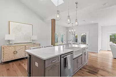 1402 E Baytowne Avenue E, Miramar Beach, FL 32550 - Photo 5