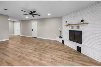 415 Olde Post Road, Niceville, FL 32578 - Photo 5