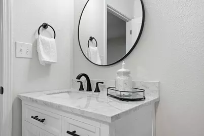 420 E Williams Avenue E, Crestview, FL 32539 - Photo 21