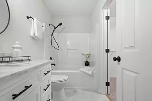 420 E Williams Ave E, Crestview, FL 32539 - Photo 17