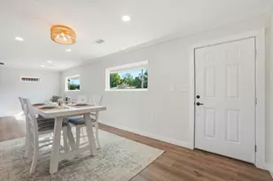 227 NW Katherine Pl NW, Fort Walton Beach, FL 32548 - Photo 3