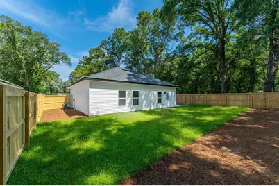 873 S Brett Street S, Crestview, FL 32539 - Photo 17