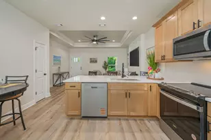 873 S Brett Street S, Crestview, FL 32539 - Photo 9