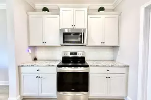 2135 Nina St, Navarre, FL 32566 - Photo 5