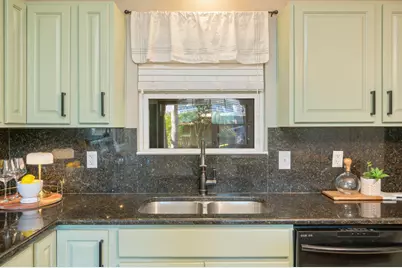 112 NE Walton Drive NE, Fort Walton Beach, FL 32548 - Photo 11