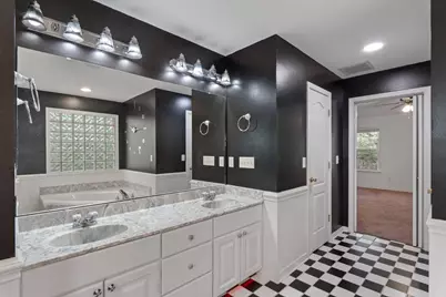 1574 Texas Parkway, Crestview, FL 32536 - Photo 17