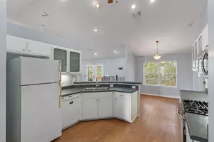 1574 Texas Pkwy, Crestview, FL 32536 - Photo 11