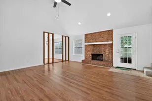 820 Laurel Dr, Fort Walton Beach, FL 32547 - Photo 7