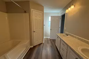 280 Limestone Cir, Crestview, FL 32539 - Photo 11