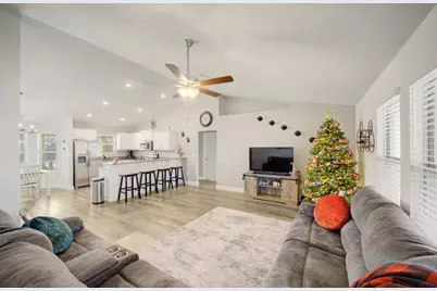 2045 Broad Street, Crestview, FL 32536 - Photo 5