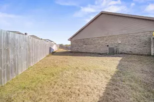 2045 Broad St, Crestview, FL 32536 - Photo 35