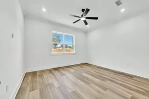 4264 Ida Coon Circle Circle, Niceville, FL 32578 - Photo 7