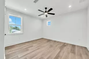 4264 Ida Coon Circle Circle, Niceville, FL 32578 - Photo 13