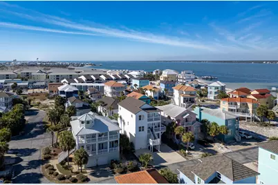 1421 Sonata Court, Navarre, FL 32566 - Photo 17