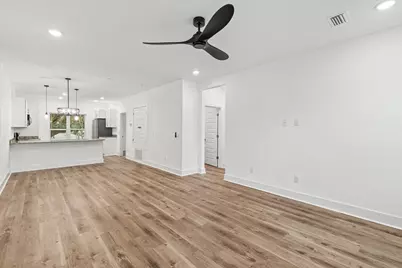 960 NW Denton Boulevard NW, Fort Walton Beach, FL 32547 - Photo 11