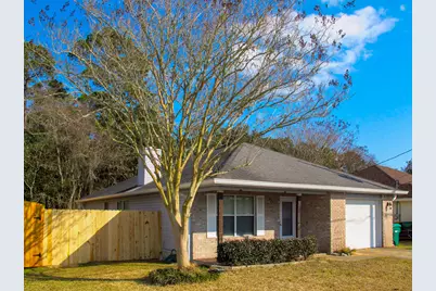 78 Stowe Road, Mary Esther, FL 32569 - Photo 1