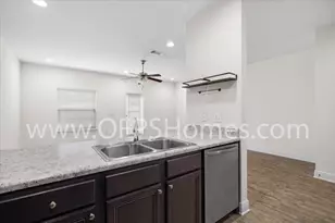 121 E Iron Horse Dr E, Crestview, FL 32539 - Photo 5