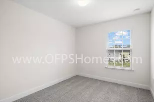 121 E Iron Horse Dr E, Crestview, FL 32539 - Photo 9