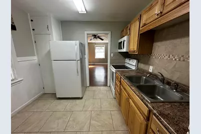 320 Okaloosa Avenue, Valparaiso, FL 32580 - Photo 3