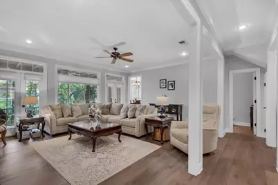 245 Sweetwater Run, Niceville, FL 32578 - Photo 5