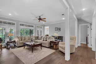 245 Sweetwater Run, Niceville, FL 32578 - Photo 5