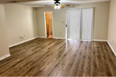 2 NW Cinderella Lane NW #D, Fort Walton Beach, FL 32547 - Photo 3