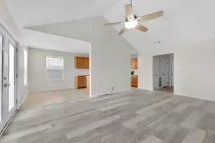 240 Terrance Ln, Mary Esther, FL 32569 - Photo 3