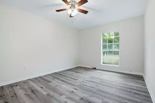 22 E Casa Loma Dr E, Mary Esther, FL 32569 - Photo 45