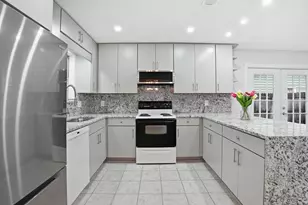 22 E Casa Loma Dr E, Mary Esther, FL 32569 - Photo 23