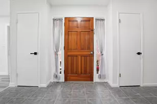 22 E Casa Loma Dr E, Mary Esther, FL 32569 - Photo 9