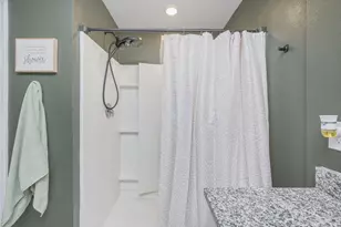 5370 Wyndell Cir, Crestview, FL 32539 - Photo 21