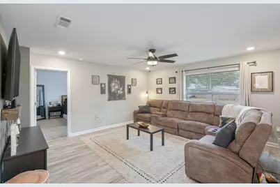 5370 Wyndell Circle, Crestview, FL 32539 - Photo 5