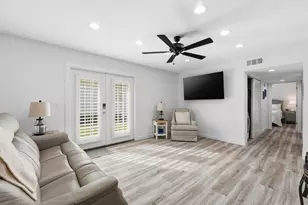 2100 W Beach Dr W, Panama City, FL 32401 - Photo 3