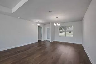 5839 Crestlake Dr, Crestview, FL 32536 - Photo 3