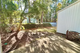 223 Oxford Ct, Mary Esther, FL 32569 - Photo 31