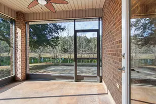 56 Camellia Ln, Freeport, FL 32439 - Photo 5