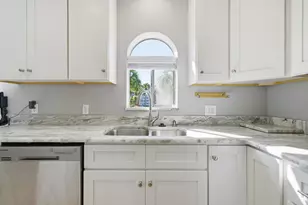 501 Gulf Shore Dr, Destin, FL 32541 - Photo 9